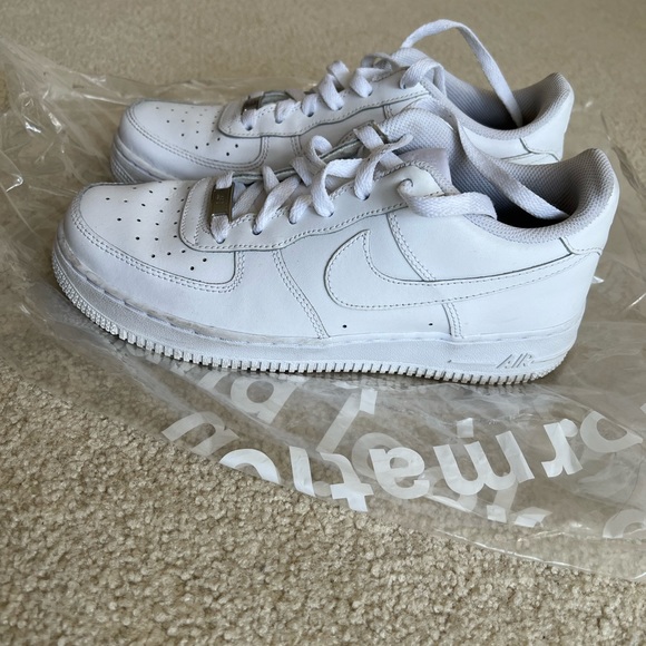 Nike Air Force ones 1s 1’s womens size 8.5 boys 7 white in good condition - Picture 3 of 8